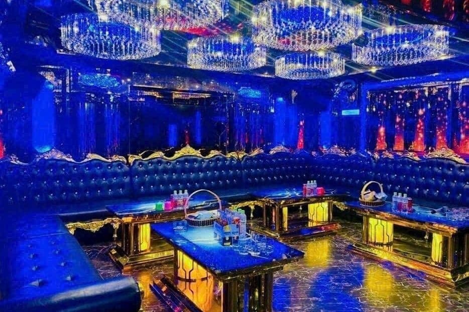 Phòng Hát Sang Trọng tại Karaoke Quang Minh Đồng Đen